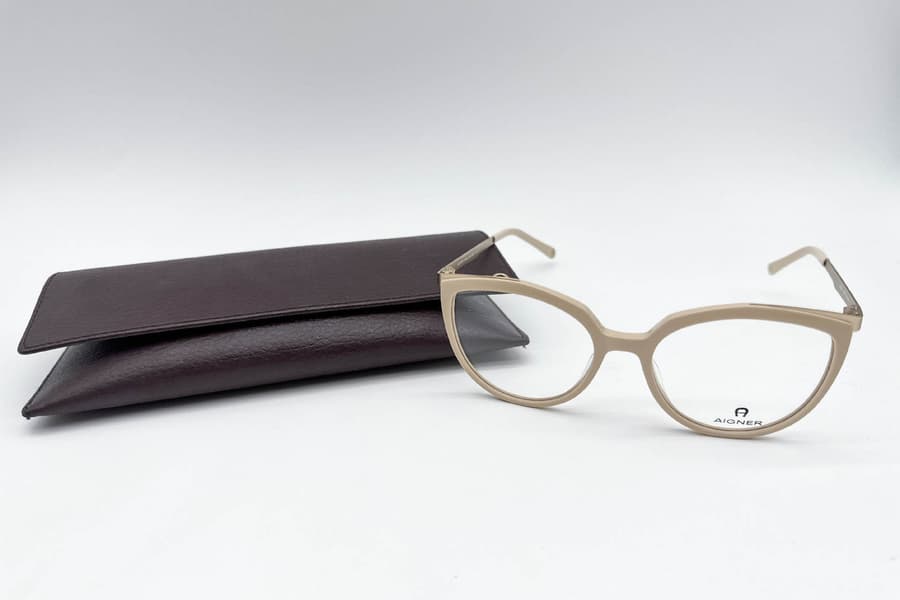 Brillenfassung Aigner